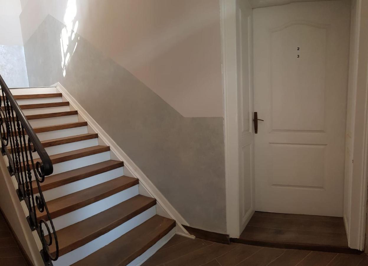 Tabacco Rooms Obrenovac  Екстер'єр фото