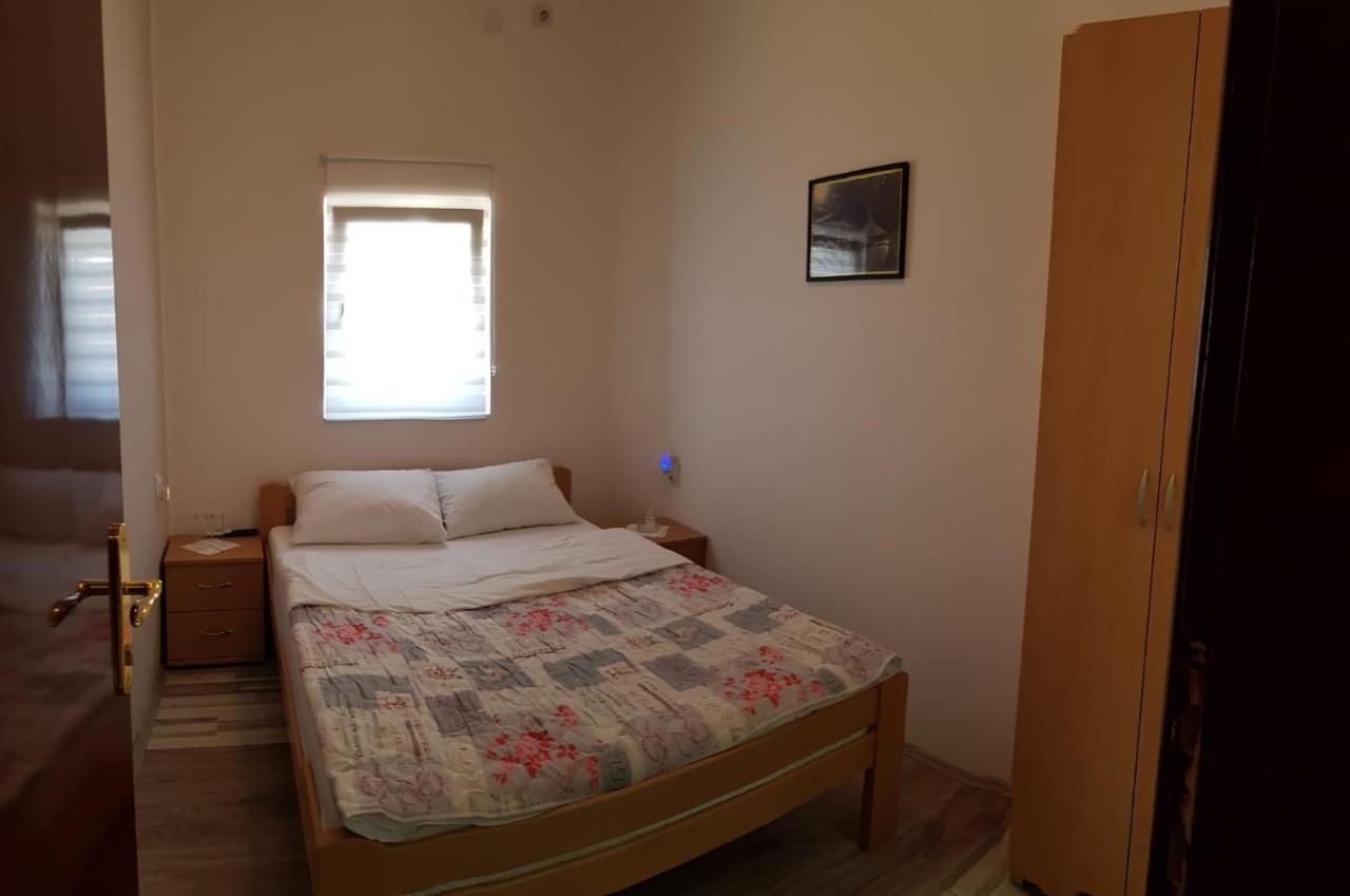 Tabacco Rooms Obrenovac  Екстер'єр фото