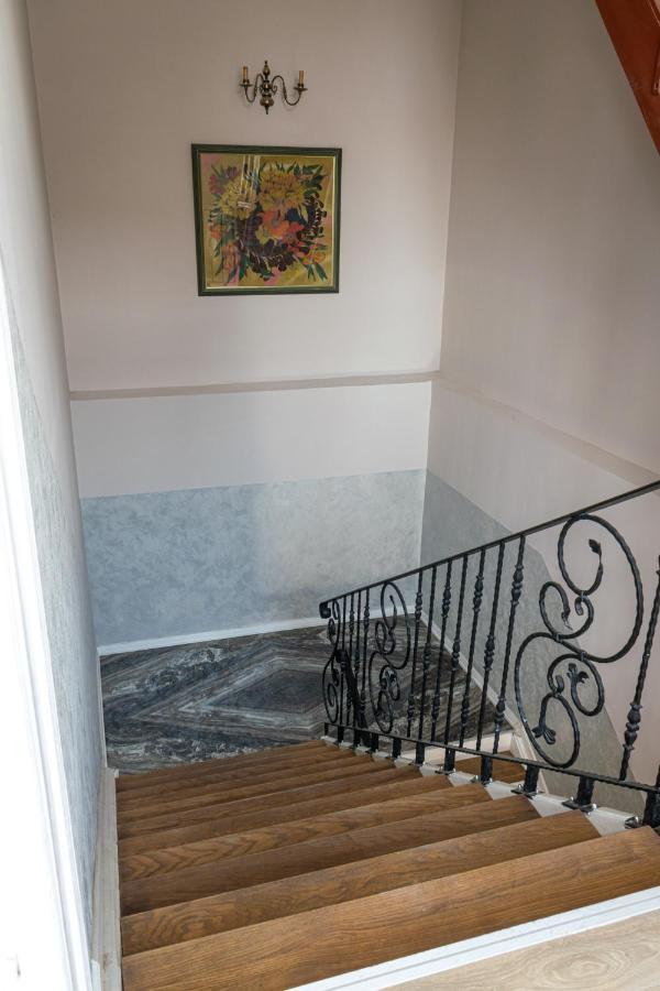 Tabacco Rooms Obrenovac  Екстер'єр фото