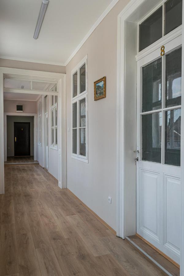 Tabacco Rooms Obrenovac  Екстер'єр фото
