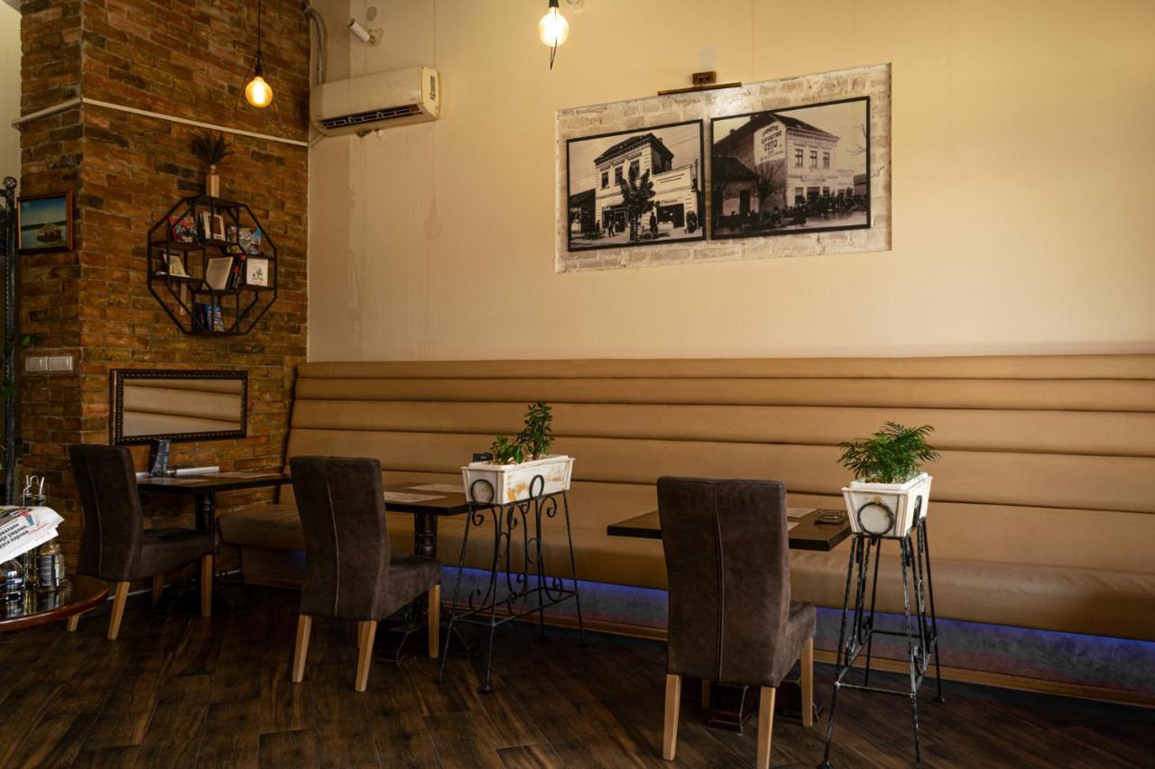 Tabacco Rooms Obrenovac  Екстер'єр фото