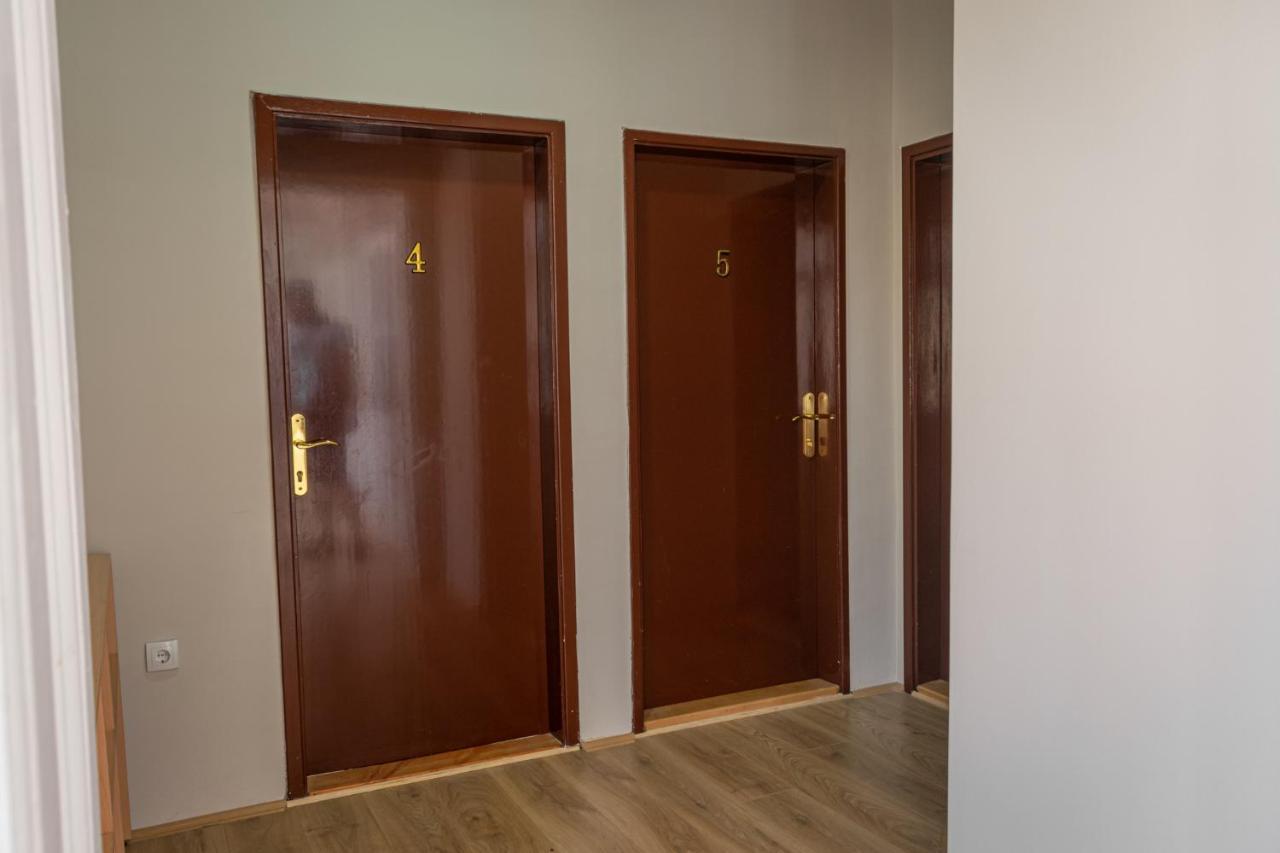 Tabacco Rooms Obrenovac  Екстер'єр фото