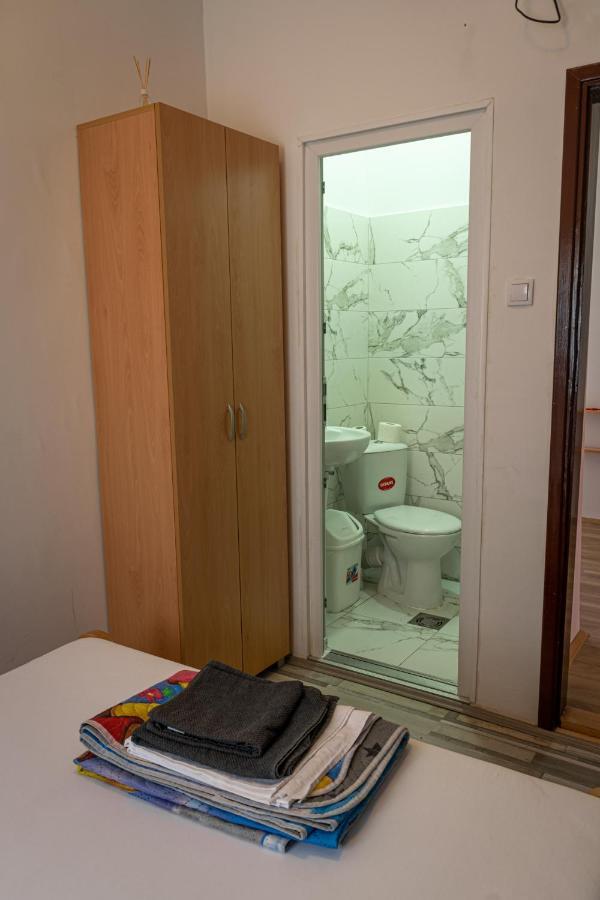 Tabacco Rooms Obrenovac  Екстер'єр фото